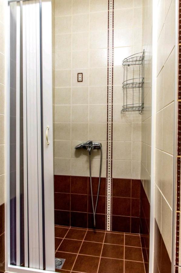 Canal Luxury Apartments Nea Poteidaia Exterior foto